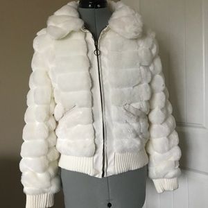 Jennyfer. J fur Coat